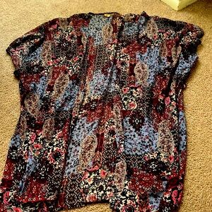 Maurice’s plus size Kimono style shawl
